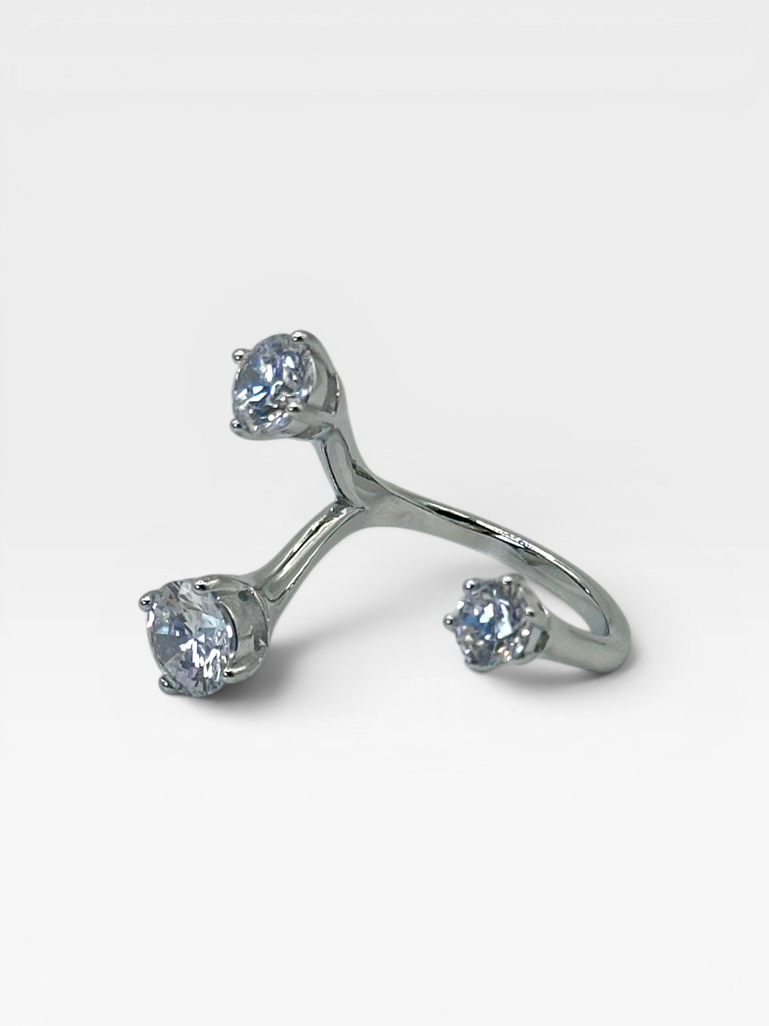 Anillo Trio