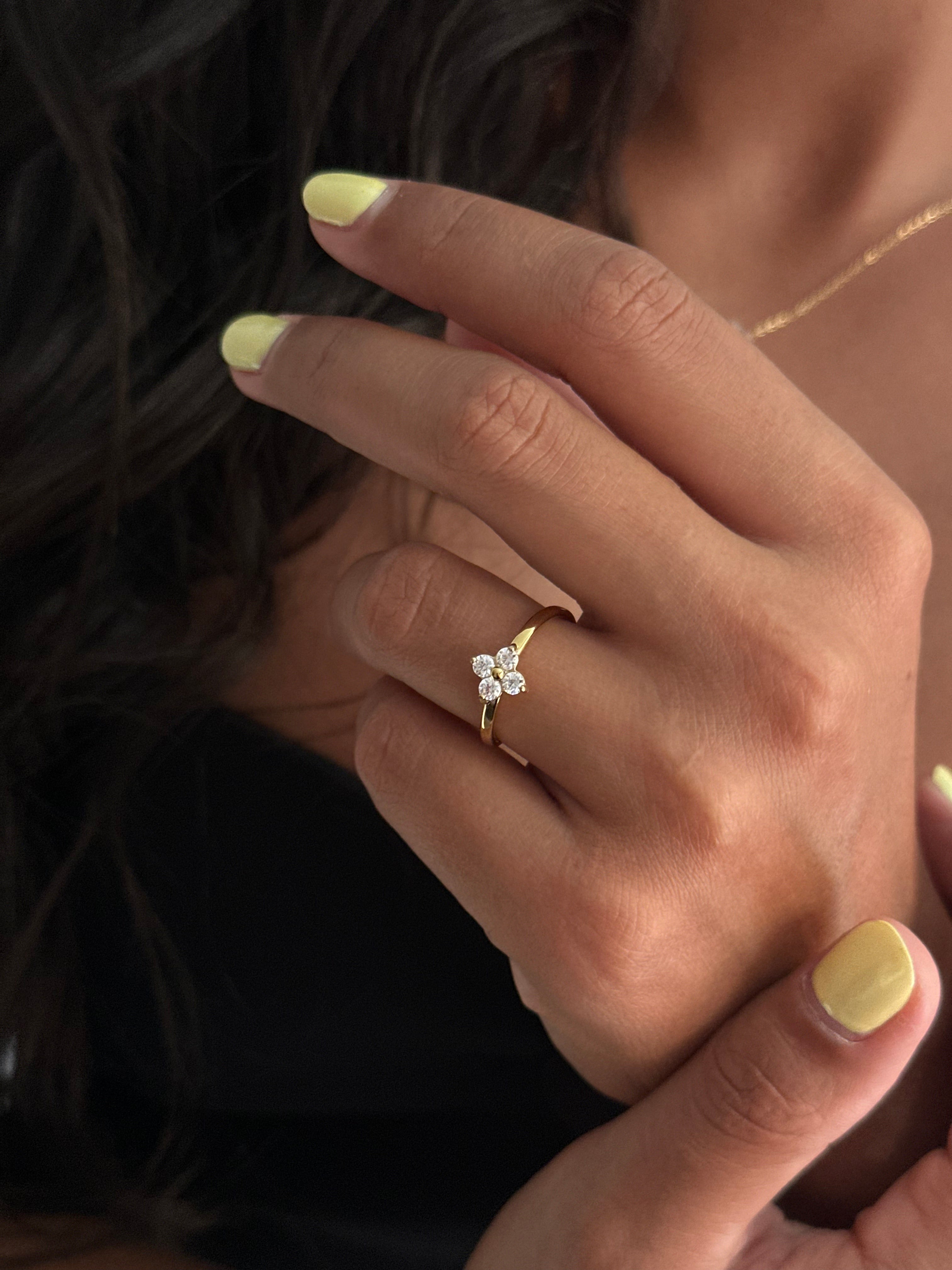 Anillo Fleur