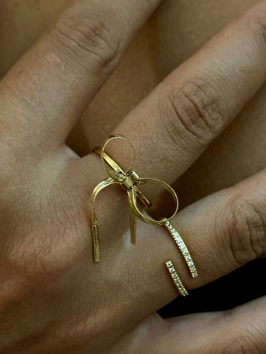 Anillo Lazo Colgante
